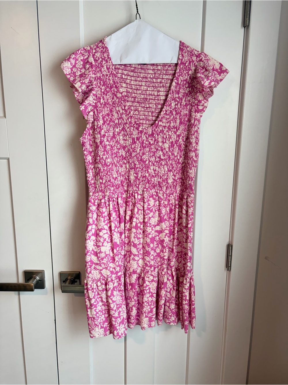 Universal Thread Pink Floral Smocked V-Neck Tiered Dress